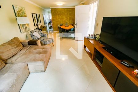 Sala  de casa à venda com 3 quartos, 200m² em Vila Sonia, São Paulo