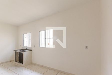 Cozinha de casa para alugar com 2 quartos, 50m² em Jardim Floriano, Vinhedo