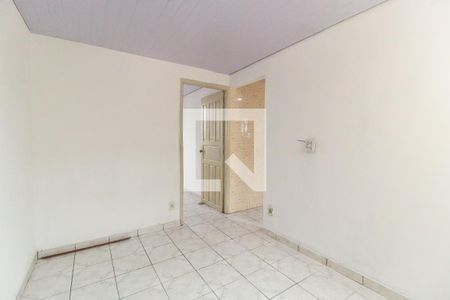 Sala de apartamento para alugar com 3 quartos, 52m² em Conjunto Residencial José Bonifácio, São Paulo