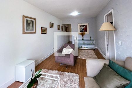 Sala de apartamento para alugar com 3 quartos, 80m² em Vila Olímpia, São Paulo