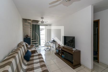 Sala de apartamento à venda com 1 quarto, 42m² em Olaria, Rio de Janeiro