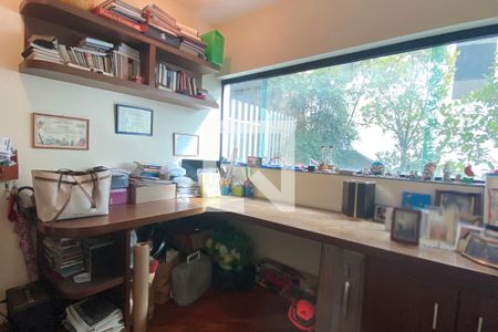 Escritório de casa de condomínio à venda com 4 quartos, 475m² em Alphaville, Santana de Parnaíba