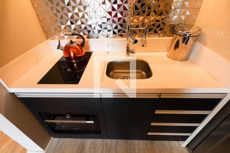 Sala/Cozinha de kitnet/studio para alugar com 1 quarto, 34m² em Centro, Curitiba