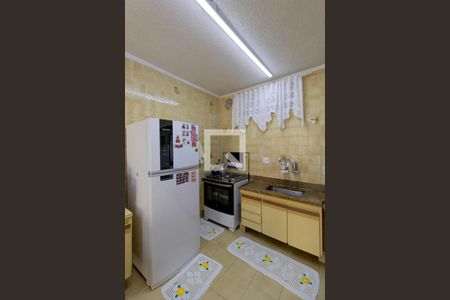 Casa à venda com 300m², 5 quartos e 6 vagas Casa à venda com 300m², 5 quartos e 6 vagasCozinha