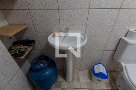 Casa à venda com 300m², 5 quartos e 6 vagas Casa à venda com 300m², 5 quartos e 6 vagasBanheiro Externo