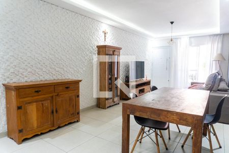 Sala de casa para alugar com 3 quartos, 107m² em Parque Jabaquara, São Paulo