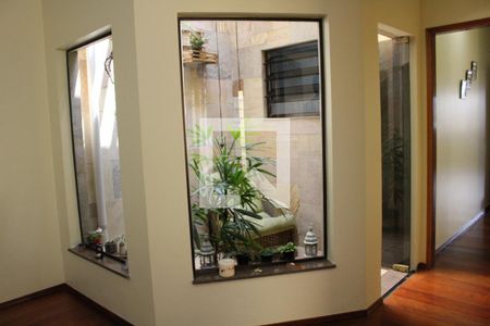 Jardim de casa à venda com 4 quartos, 377m² em Vila Palmeiras, São Paulo