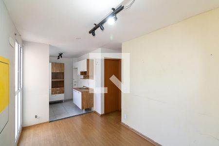 Sala de apartamento para alugar com 2 quartos, 42m² em Campo Grande, Rio de Janeiro