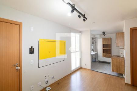 Sala de apartamento para alugar com 2 quartos, 42m² em Campo Grande, Rio de Janeiro