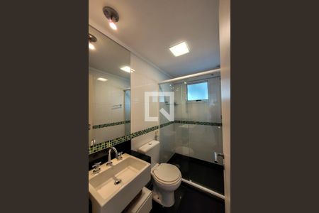 Apartamento à venda com 108m², 3 quartos e 2 vagas Apartamento à venda com 108m², 3 quartos e 2 vagasBanheiro Social