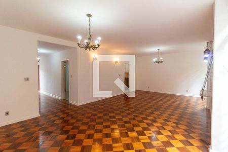 Sala de casa à venda com 4 quartos, 350m² em Vila Mariana, São Paulo