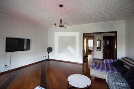 Casa à venda com 360m², 4 quartos e 4 vagasSala