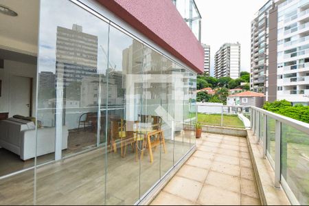 Varanda externa de apartamento para alugar com 1 quarto, 85m² em Sumaré, São Paulo