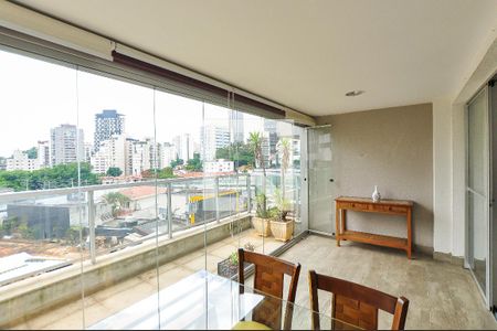 Varanda interna de apartamento para alugar com 1 quarto, 85m² em Sumaré, São Paulo