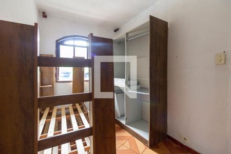 Quarto 1 de casa para alugar com 2 quartos, 100m² em Cidade Antônio Estevão de Carvalho, São Paulo