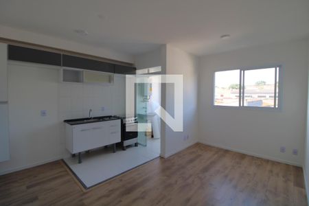 Sala de apartamento para alugar com 2 quartos, 41m² em Vila Marari, São Paulo