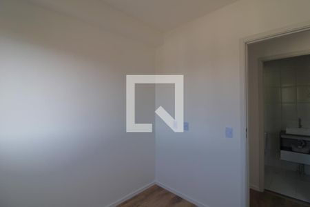 Quarto 1 de apartamento para alugar com 2 quartos, 41m² em Vila Marari, São Paulo