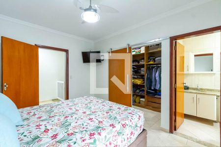 Suíte de casa para alugar com 3 quartos, 180m² em Baeta Neves, São Bernardo do Campo