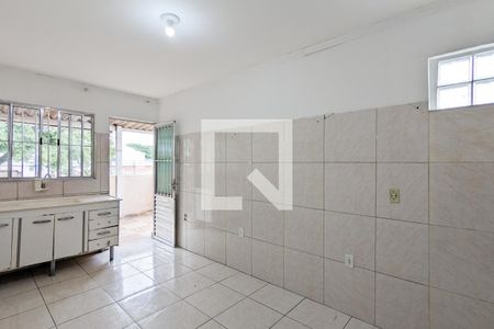 Cozinha de casa para alugar com 1 quarto, 30m² em Rudge Ramos, São Bernardo do Campo