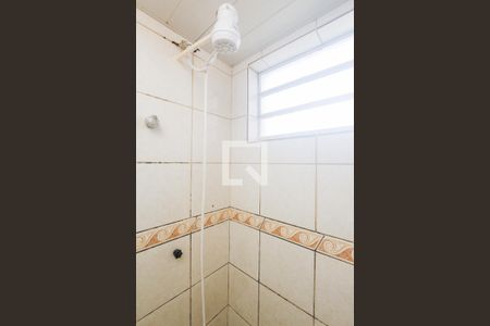 Banheiro de apartamento para alugar com 1 quarto, 43m² em Morro Santana, Porto Alegre