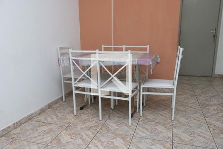 Detalhes Sala  de apartamento para alugar com 1 quarto, 70m² em Nova Mirim, Praia Grande