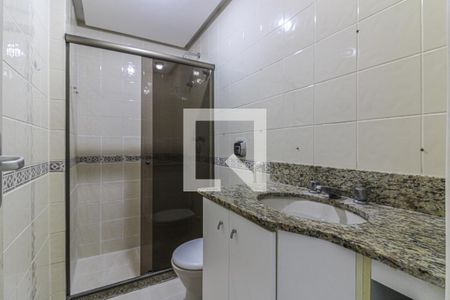 Suíte 1 - Banheiro de casa de condomínio para alugar com 3 quartos, 116m² em Vargem Pequena, Rio de Janeiro
