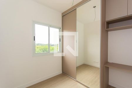 Quarto 1 de apartamento para alugar com 2 quartos, 60m² em Santa Cândida, Curitiba