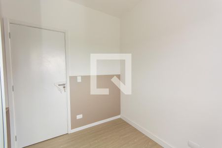 Quarto 1 de apartamento para alugar com 2 quartos, 60m² em Santa Cândida, Curitiba