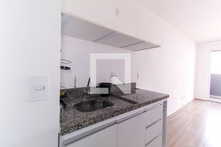 Cozinha de kitnet/studio para alugar com 1 quarto, 23m² em Quarta Parada, São Paulo