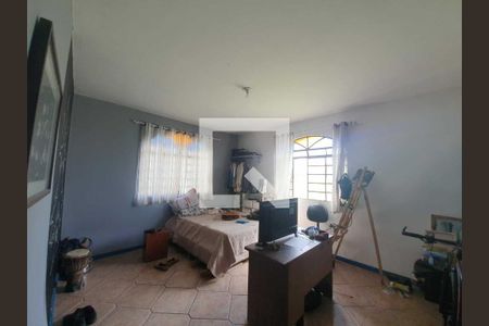 Casa à venda com 4 quartos, 222m² em Ipiranga, Belo Horizonte