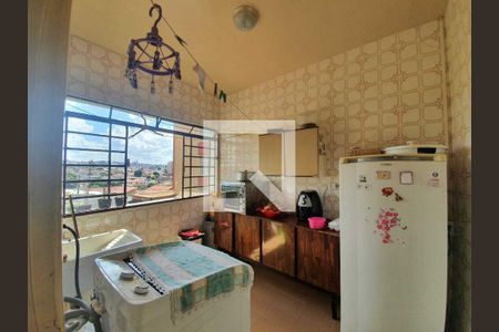 Casa à venda com 222m², 4 quartos e 2 vagas