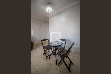 Sala de apartamento para alugar com 3 quartos, 80m² em Setor Oeste, Goiânia