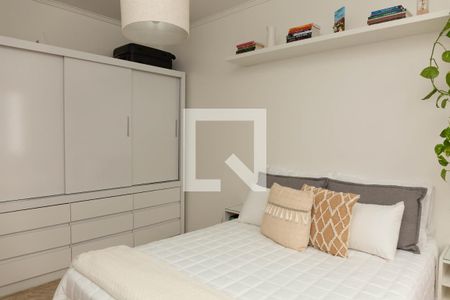 Quarto 1 de apartamento à venda com 2 quartos, 62m² em Rio Branco, Porto Alegre