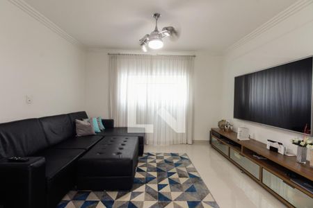 Sala de TV de casa à venda com 4 quartos, 390m² em Jardim Textil, São Paulo