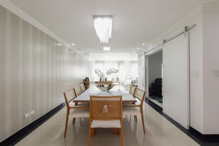 Sala de Jantar  de casa à venda com 4 quartos, 390m² em Jardim Textil, São Paulo