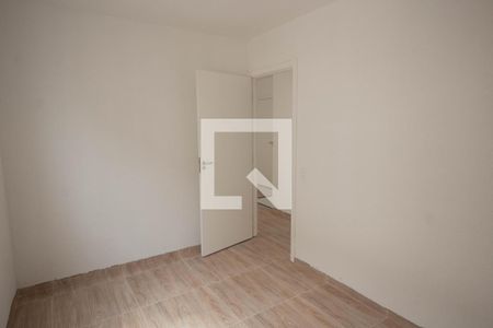 Quarto 1 de apartamento para alugar com 2 quartos, 40m² em Brás de Pina, Rio de Janeiro