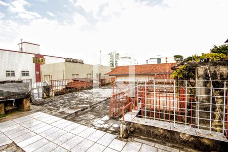 Área de casa à venda com 2 quartos, 202m² em Padre Eustáquio, Belo Horizonte