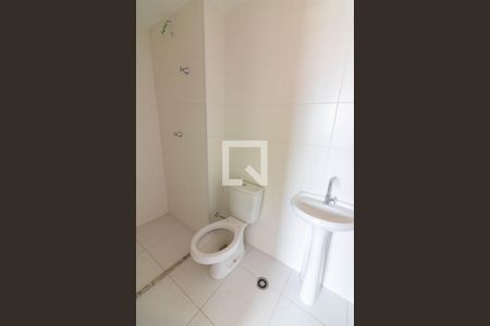 Banheiro de apartamento para alugar com 1 quarto, 37m² em Vila das Belezas, São Paulo