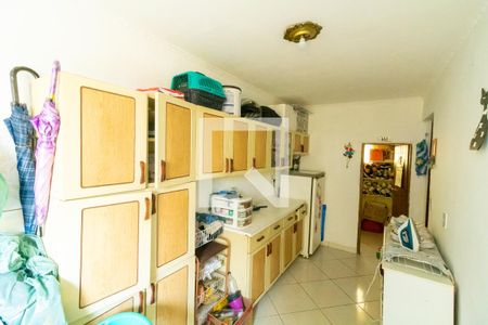 Casa à venda com 380m², 4 quartos e 2 vagas Casa à venda com 380m², 4 quartos e 2 vagasÁrea de Serviço