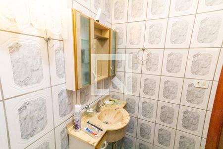 Casa à venda com 380m², 4 quartos e 2 vagas Casa à venda com 380m², 4 quartos e 2 vagasLavabo