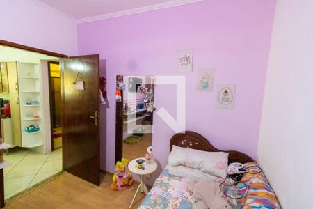 Casa à venda com 380m², 4 quartos e 2 vagas Casa à venda com 380m², 4 quartos e 2 vagasQuarto 3