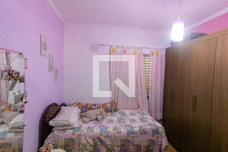 Casa à venda com 380m², 4 quartos e 2 vagas Casa à venda com 380m², 4 quartos e 2 vagasQuarto 3