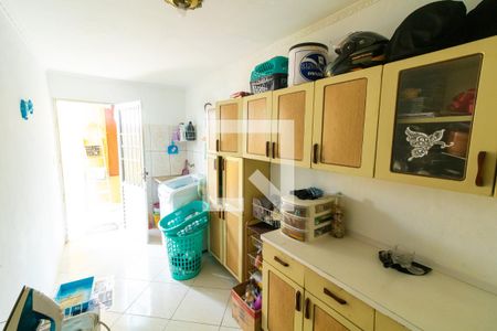 Casa à venda com 380m², 4 quartos e 2 vagas Casa à venda com 380m², 4 quartos e 2 vagasÁrea de Serviço