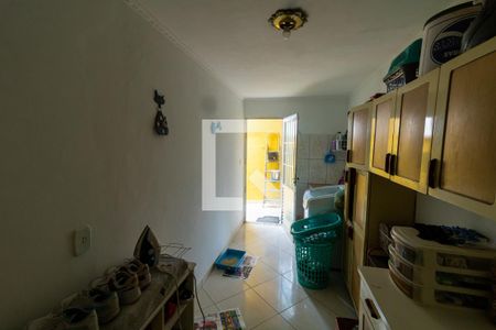 Casa à venda com 380m², 4 quartos e 2 vagas Casa à venda com 380m², 4 quartos e 2 vagasÁrea de Serviço