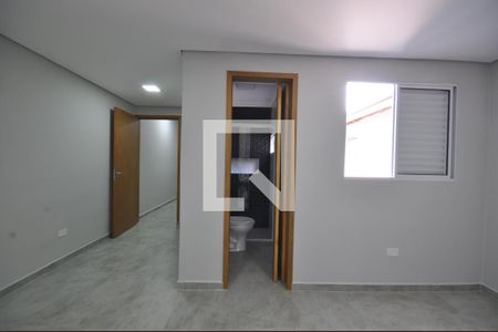 Quarto Suíte de casa à venda com 3 quartos, 180m² em Vila Mazzei, São Paulo