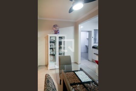 Sala Jantar de casa à venda com 3 quartos, 200m² em Jardim Aeroporto, São Paulo