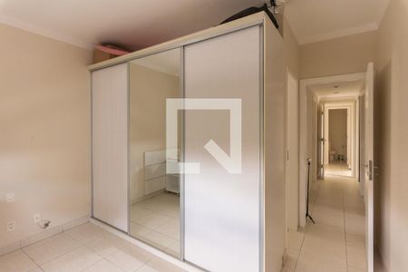 Apartamento à venda com 128m², 4 quartos e 3 vagas Apartamento à venda com 128m², 4 quartos e 3 vagasSuíte 1
