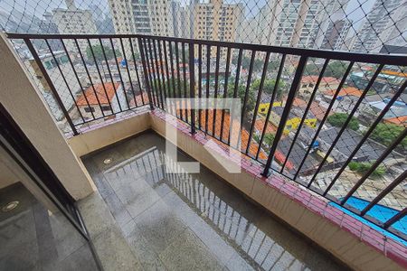 Sacada de apartamento à venda com 3 quartos, 125m² em Santa Teresinha, São Paulo