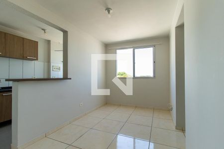 Sala de apartamento para alugar com 2 quartos, 52m² em Pinheirinho, Curitiba