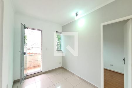 Sala de casa à venda com 4 quartos, 240m² em Vila Ivg, São Paulo